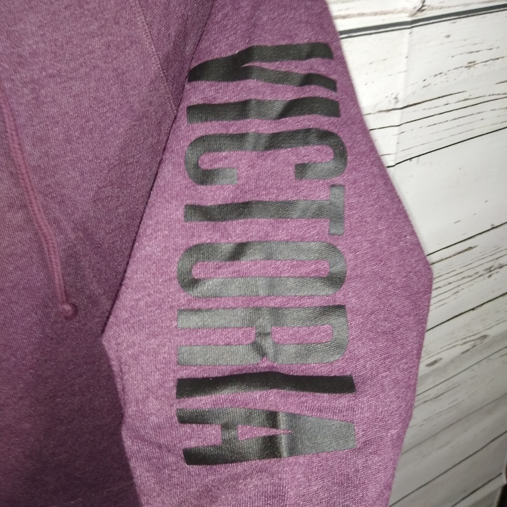 Purple pull over - Picture 4 of 4